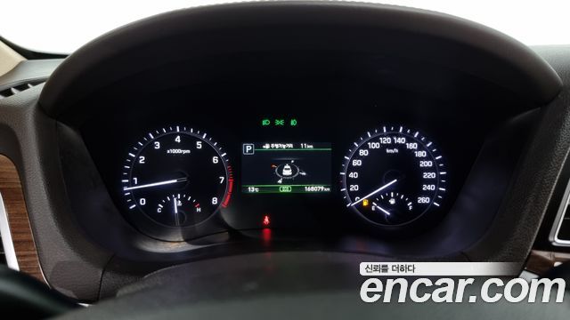 Genesis G80 2019 thumb 8