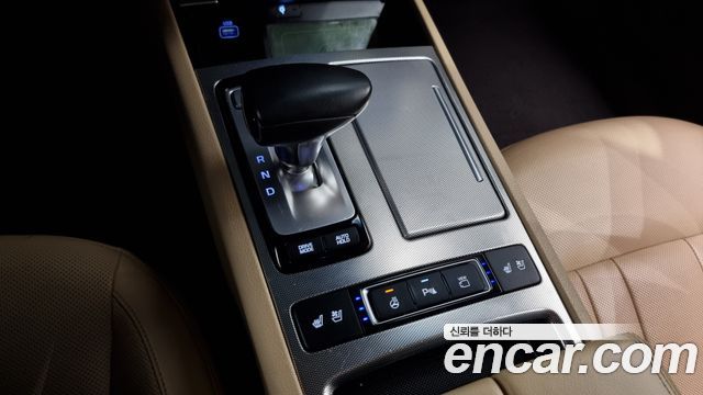 Genesis G80 2019 thumb 9