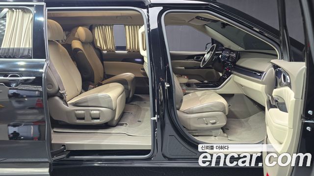 Kia Carnival 2022 thumb 12