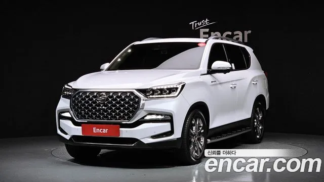 SsangYong Rexton 2021 thumb 2