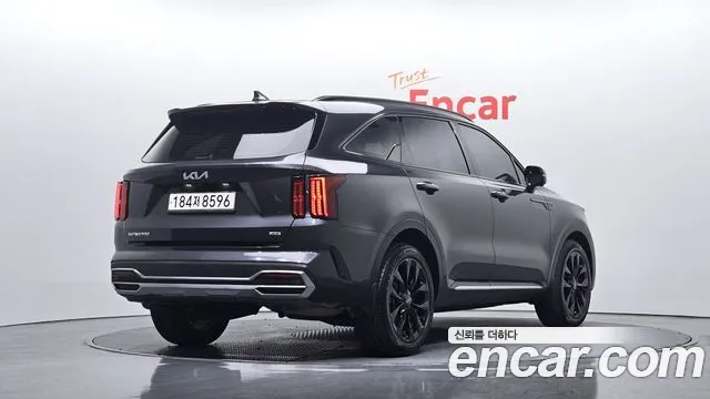 Kia Sorento 2023 thumb 3