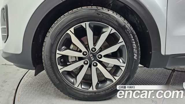 Kia Sportage 2015 thumb 6