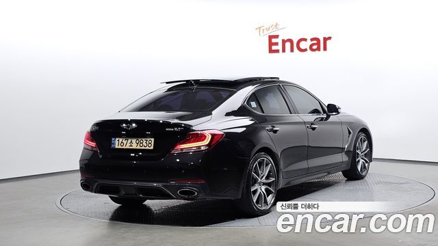 Genesis G70 2017 thumb 3