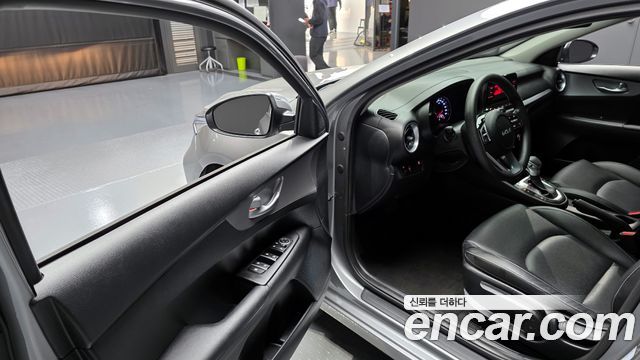 Kia K3 2022 thumb 11