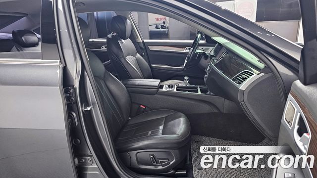 Genesis G80 2018 thumb 10