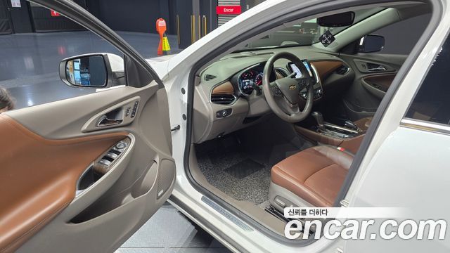 Chevrolet Malibu 2017 thumb 12