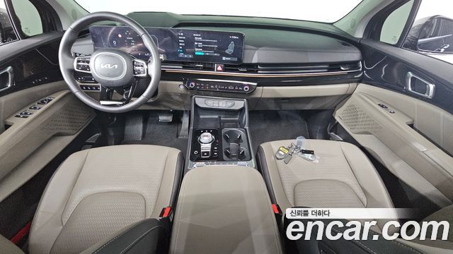 Kia Carnival 2023 thumb 7