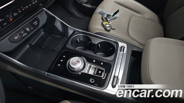 Kia Carnival 2023 thumb 9