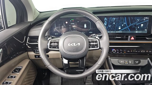 Kia Carnival 2023 thumb 11