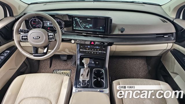 Kia Carnival 2021 thumb 8