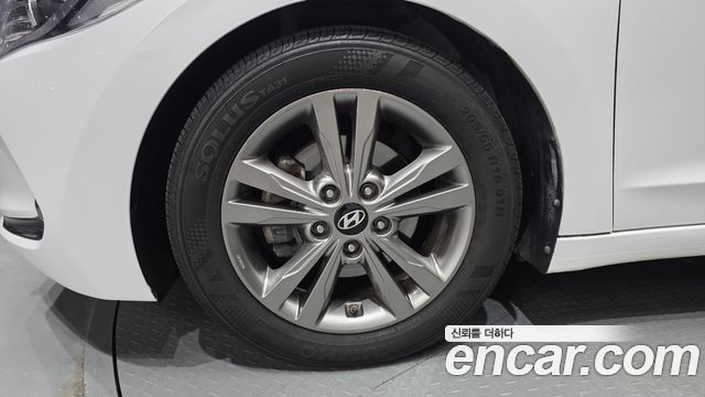 Hyundai Avante 2016 thumb 6