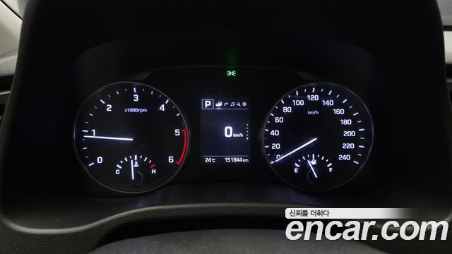 Hyundai Avante 2016 thumb 9