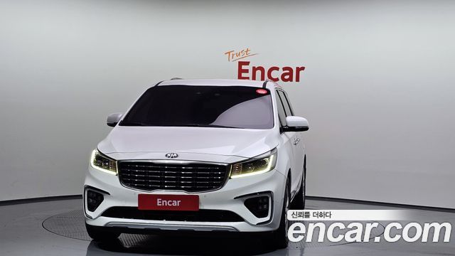 Kia Carnival 2019 thumb 4