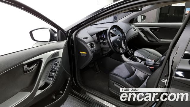 Hyundai Avante 2014 thumb 11