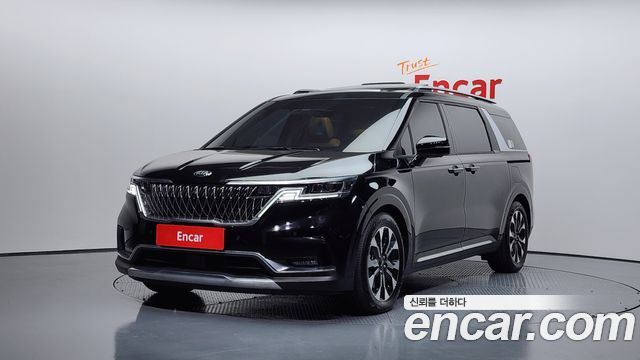 Kia Carnival 2021 thumb 2