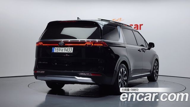 Kia Carnival 2021 thumb 3