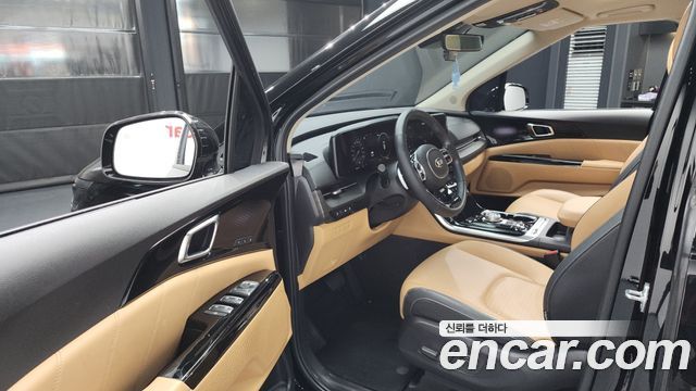 Kia Carnival 2021 thumb 11