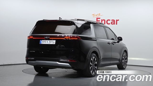 Kia Carnival 2022 thumb 3