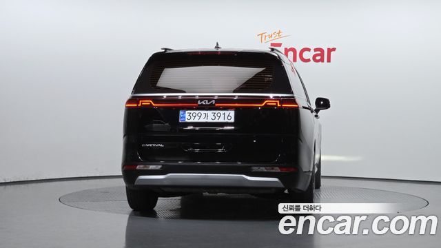 Kia Carnival 2022 thumb 5