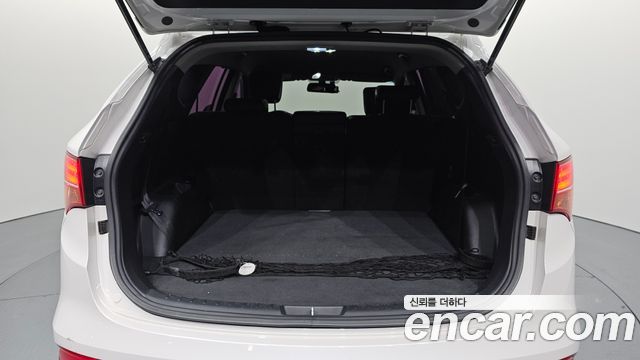 Hyundai Santa Fe 2015 thumb 12