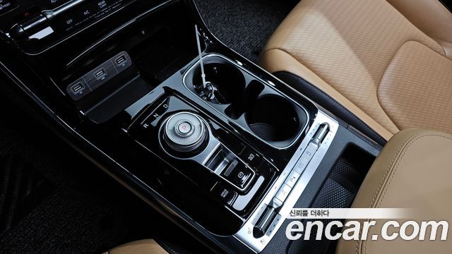 Kia Carnival 2020 thumb 9