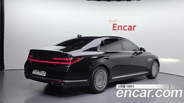 Genesis G90 2019 thumb 3
