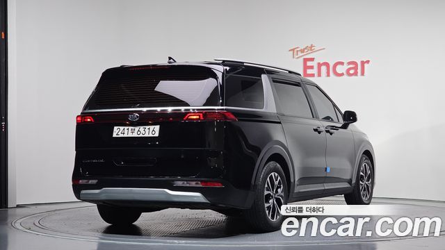 Kia Carnival 2020 thumb 3