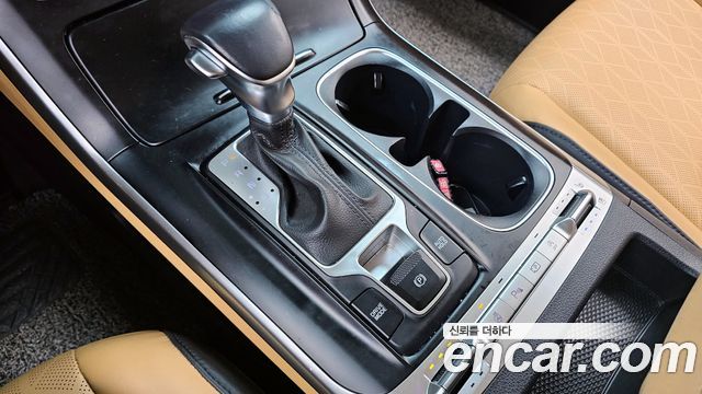 Kia Carnival 2020 thumb 10