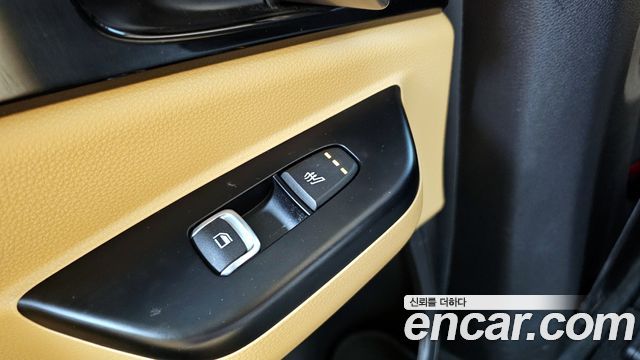 Kia Carnival 2020 thumb 12