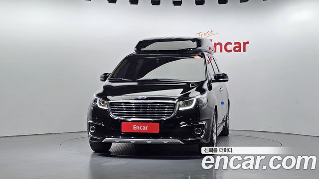Kia Carnival 2016 thumb 4