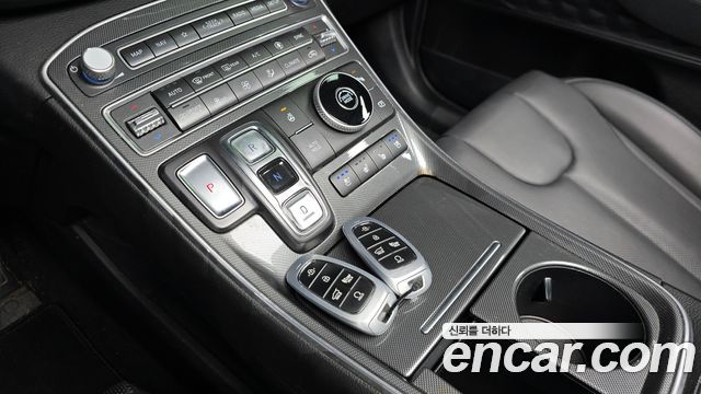 Hyundai Santa Fe 2021 thumb 10