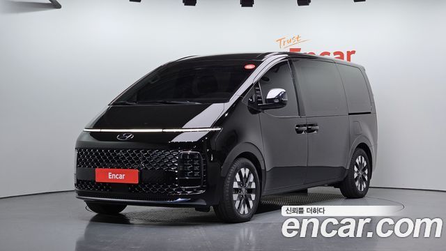 Hyundai Staria 2021 thumb 2