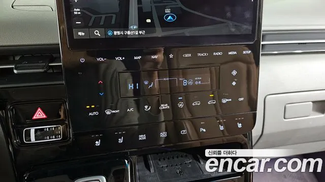 Hyundai Staria 2021 thumb 11