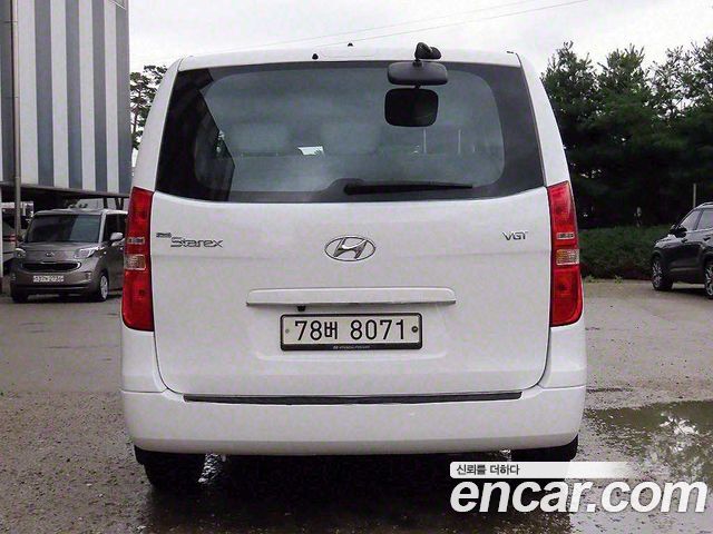 Hyundai Starex 2017 thumb 4