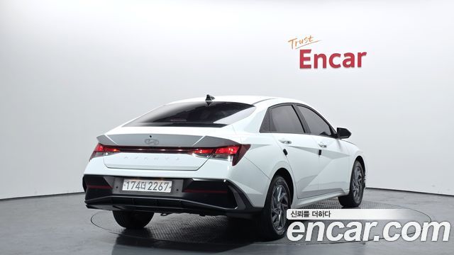 Hyundai Avante 2024 thumb 3