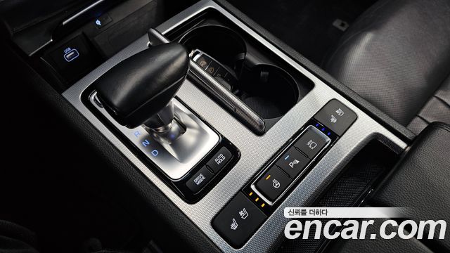 Genesis G80 2019 thumb 9
