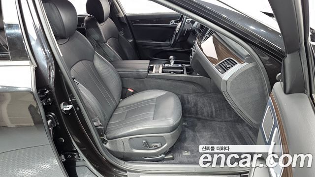 Genesis G80 2019 thumb 10