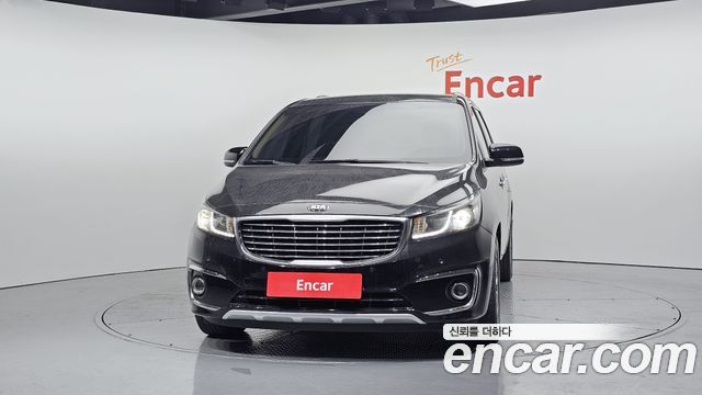 Kia Carnival 2015 thumb 4