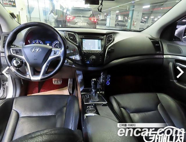 Hyundai i40 2013 thumb 11