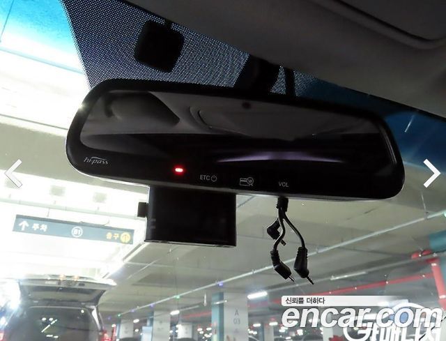 Hyundai i40 2013 thumb 12