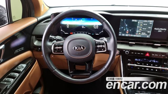 Kia Carnival 2021 thumb 12
