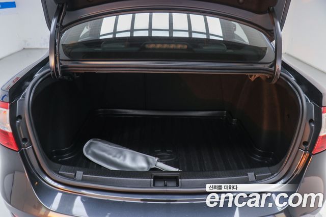 Renault Korea SM3 2013 thumb 11