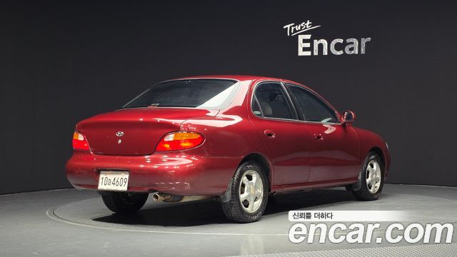 Hyundai Avante 1996 thumb 3