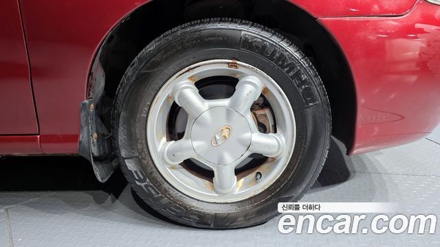 Hyundai Avante 1996 thumb 6