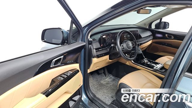 Kia Carnival 2021 thumb 10