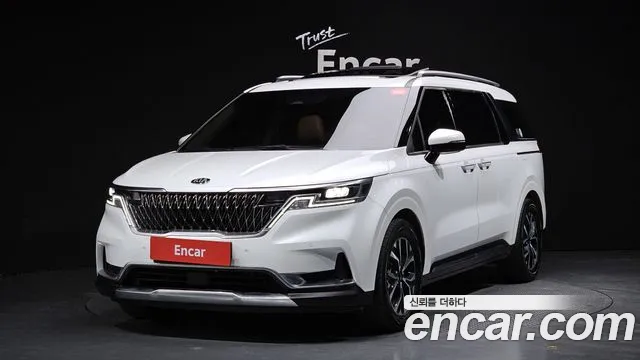 Kia Carnival 2020 thumb 2