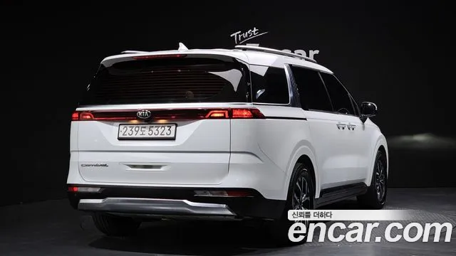 Kia Carnival 2020 thumb 3