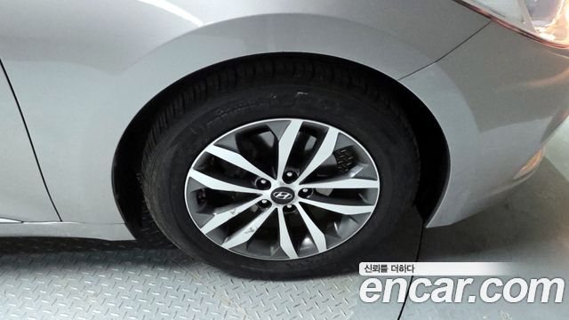 Hyundai Grandeur 2011 thumb 5