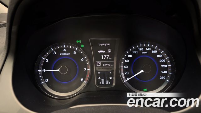 Hyundai Grandeur 2011 thumb 8