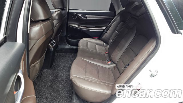Hyundai Grandeur 2017 thumb 12
